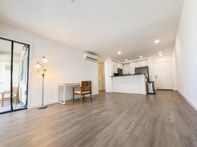 1408 Mauro Pietro Drive 7-202, Petaluma, California 94954