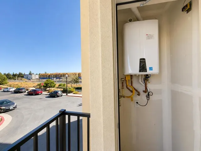 1408 Mauro Pietro Drive 7-202, Petaluma, California 94954