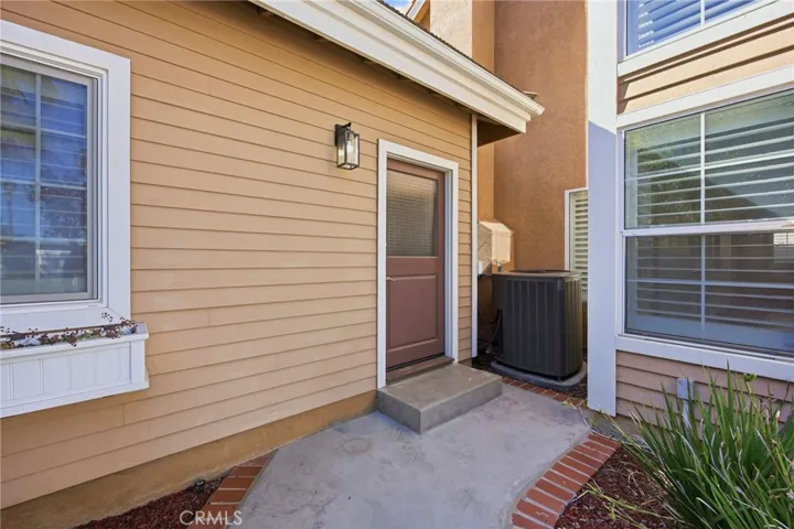 733 Avenida Azor, San Clemente, California 92673
