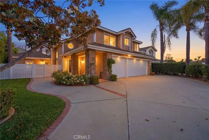 733 Avenida Azor, San Clemente, California 92673