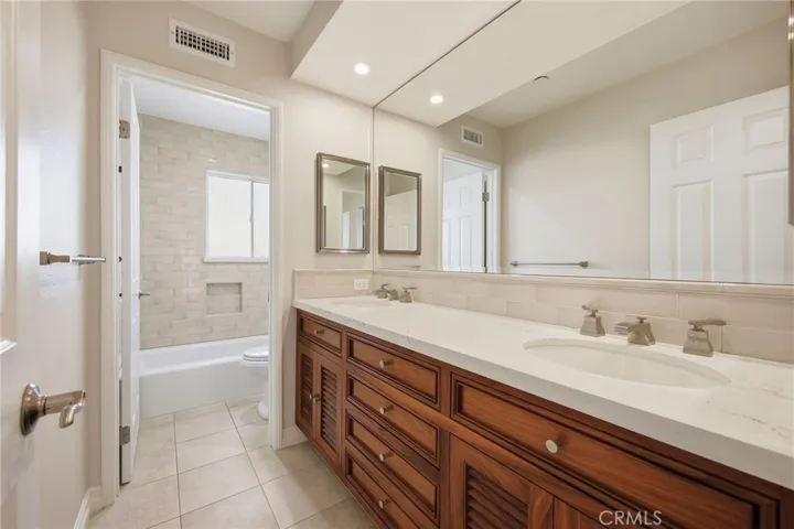 733 Avenida Azor, San Clemente, California 92673
