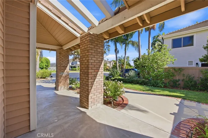 733 Avenida Azor, San Clemente, California 92673