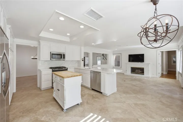 733 Avenida Azor, San Clemente, California 92673