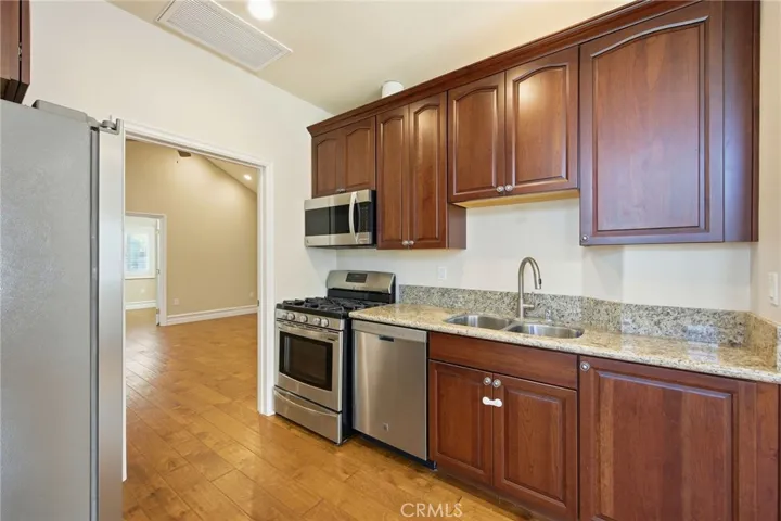 733 Avenida Azor, San Clemente, California 92673