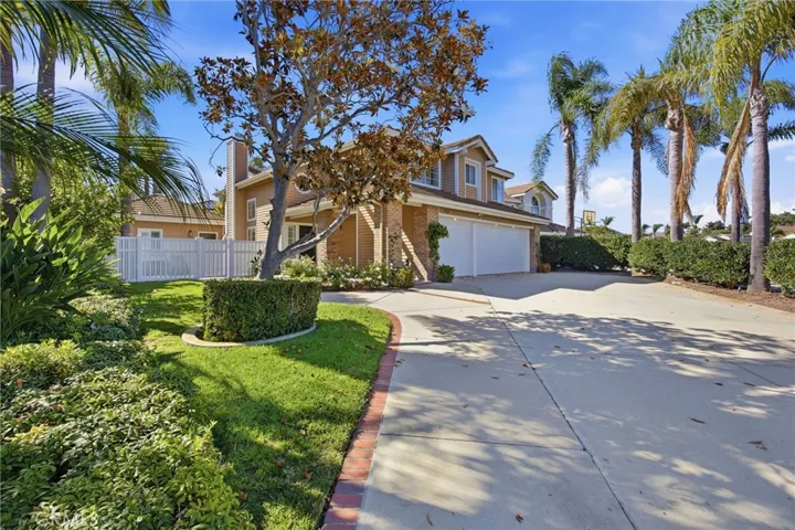 733 Avenida Azor, San Clemente, California 92673