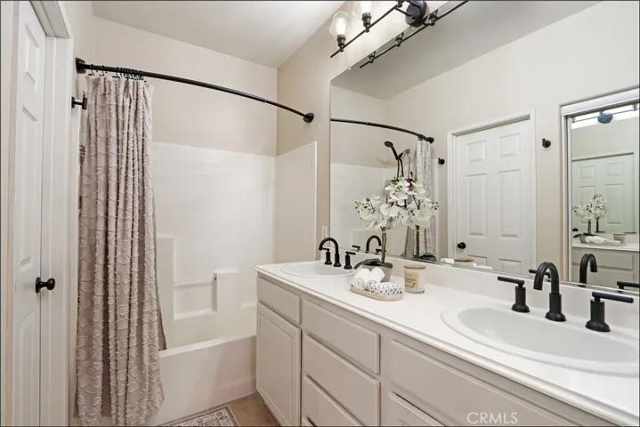 99 Vellisimo, Aliso Viejo, California 92656