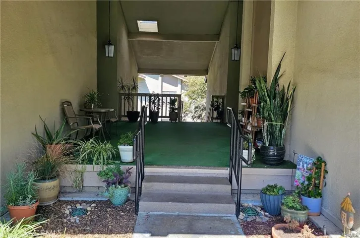 13640 La Jolla, La Mirada, California 90638