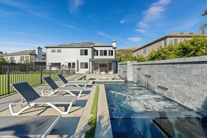 28492 Camino La Ronda, San Juan Capistrano, California 92675
