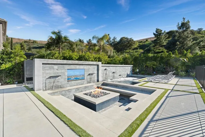 28492 Camino La Ronda, San Juan Capistrano, California 92675