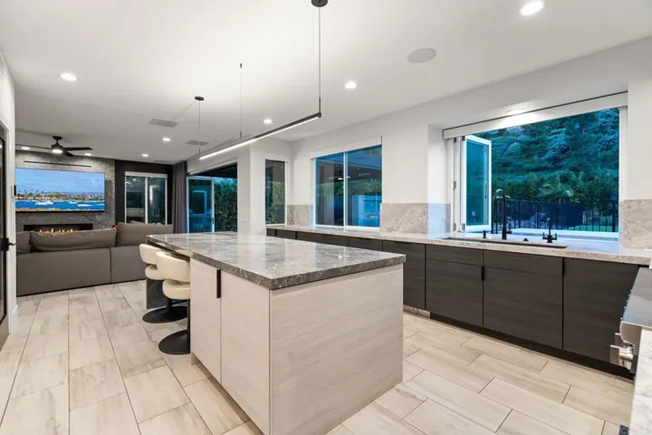 28492 Camino La Ronda, San Juan Capistrano, California 92675