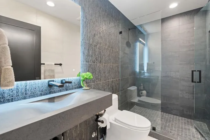28492 Camino La Ronda, San Juan Capistrano, California 92675