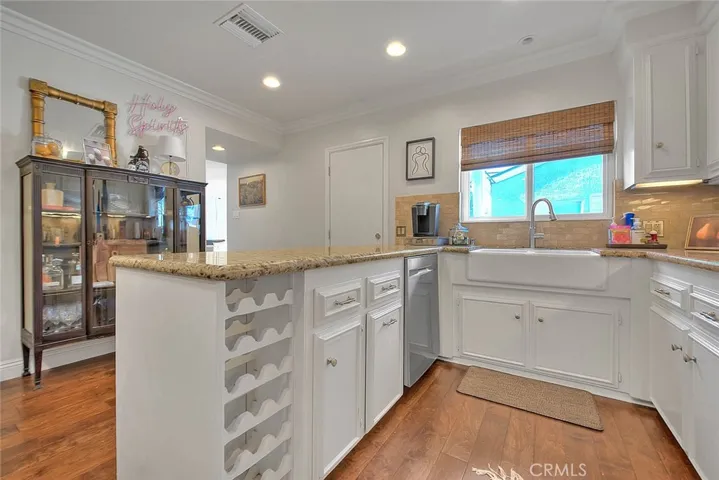 6505 W 84th Street, Los Angeles, California 90045