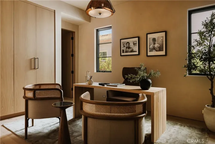 4926 Nagle Avenue, Sherman Oaks, California 91423