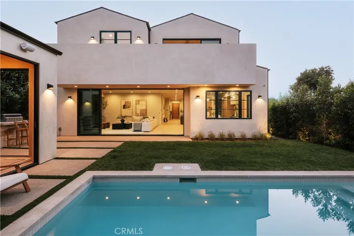 4926 Nagle Avenue, Sherman Oaks, California 91423