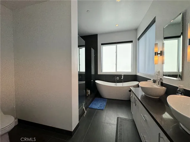 143 N Ardmore Avenue, Los Angeles, California 90004
