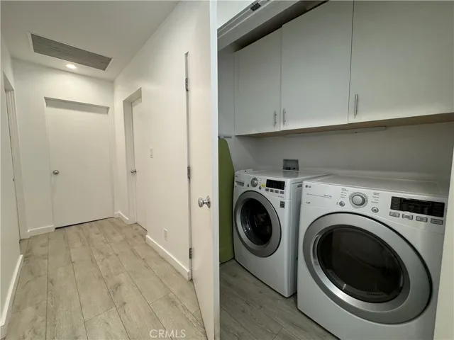 143 N Ardmore Avenue, Los Angeles, California 90004