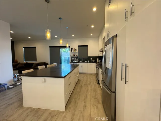 143 N Ardmore Avenue, Los Angeles, California 90004