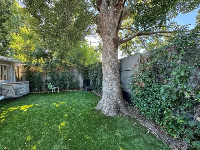 143 N Ardmore Avenue, Los Angeles, California 90004
