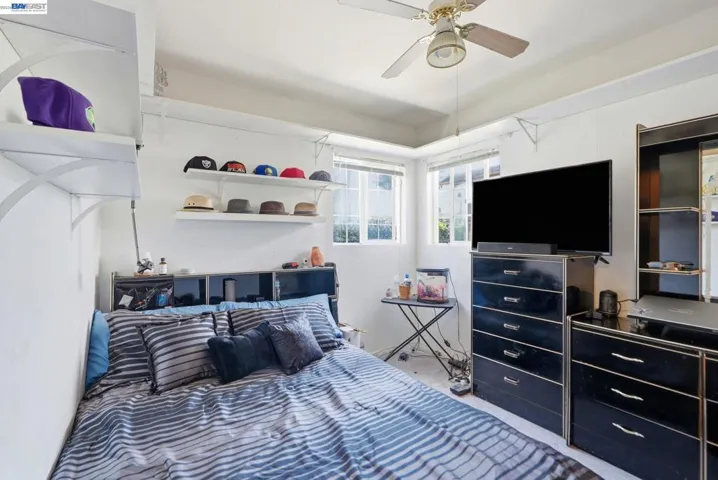 9034 Birch St, Oakland, California 94603