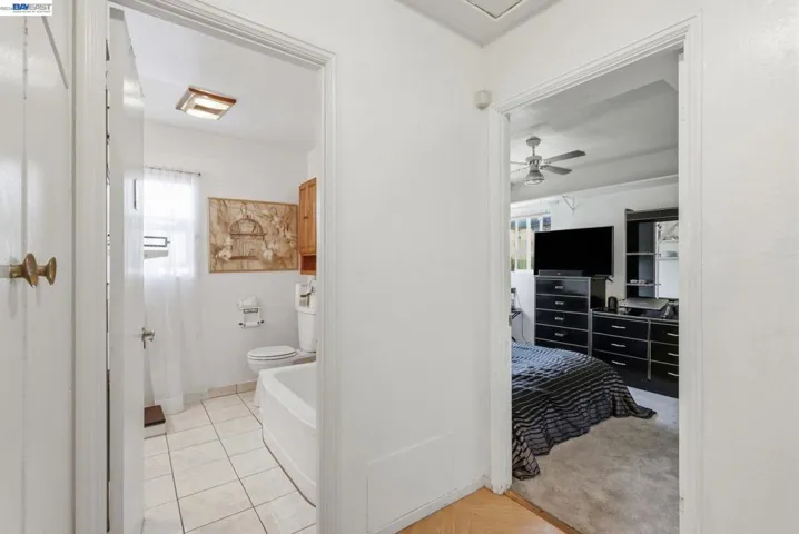 9034 Birch St, Oakland, California 94603