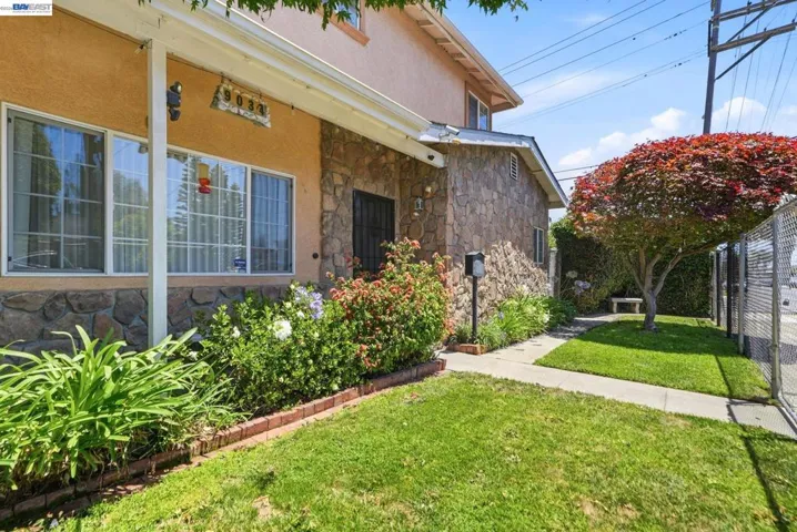 9034 Birch St, Oakland, California 94603