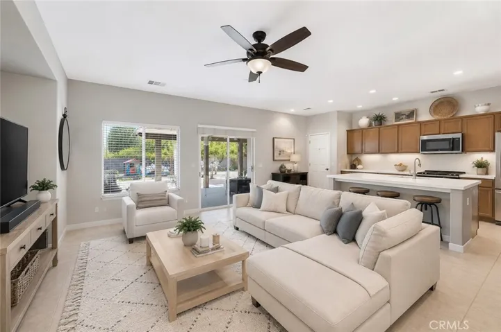 748 Mira Grande, Palm Springs, California 92262