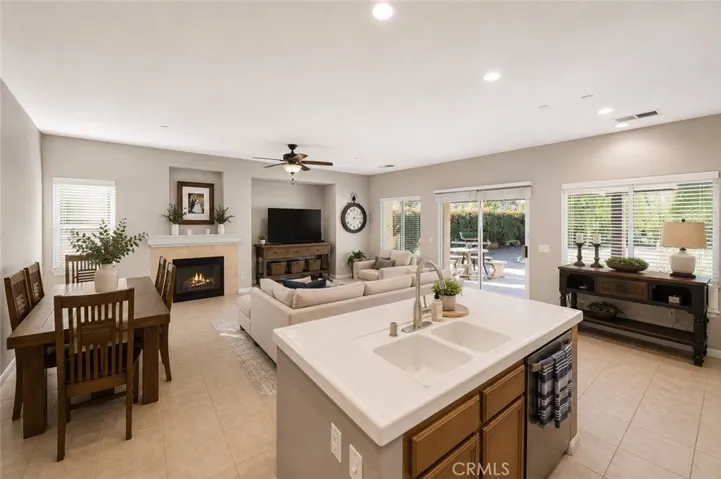 748 Mira Grande, Palm Springs, California 92262