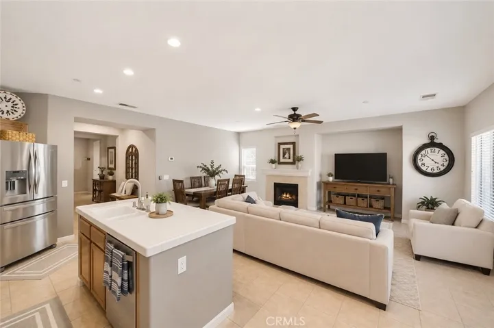 748 Mira Grande, Palm Springs, California 92262