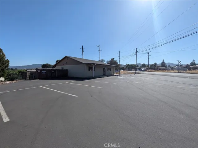 311 Lake Mendocino, Ukiah, California 95482