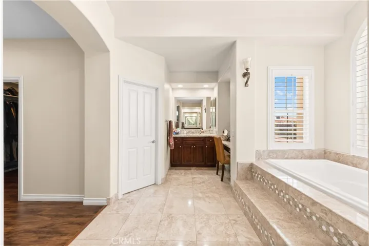 10140 Jacaranda Court, Rancho Cucamonga, California 91737