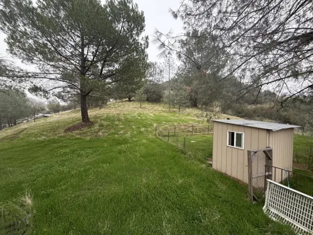 2461 Quail Oaks Road, Valley Springs, California 95252