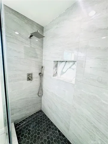 9318 Encino Ave, Northridge, California 91325