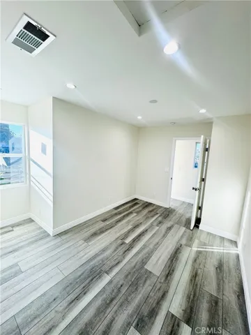 9318 Encino Ave, Northridge, California 91325