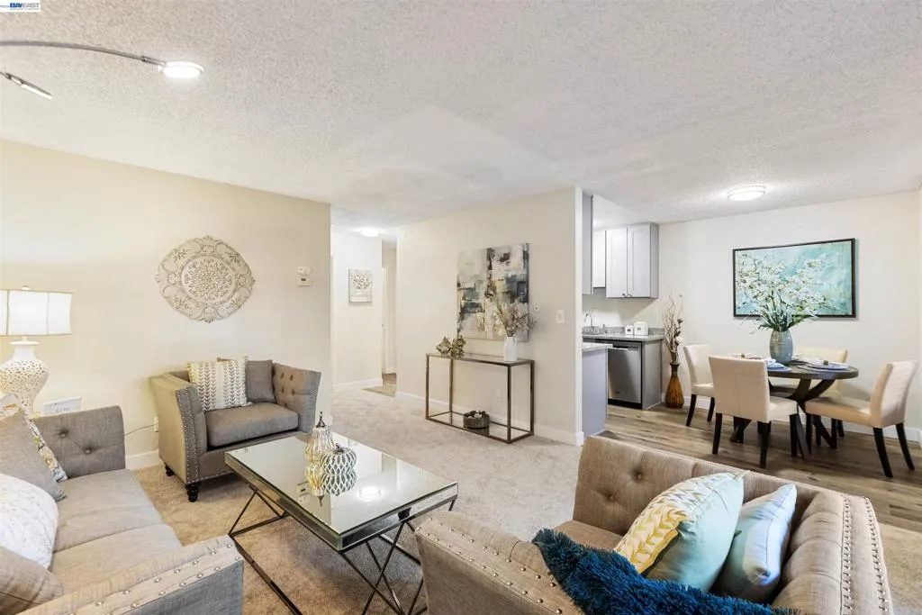 2131 Northwood Cir