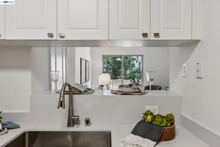 1315 Alma Ave 211, Walnut Creek, California 94596