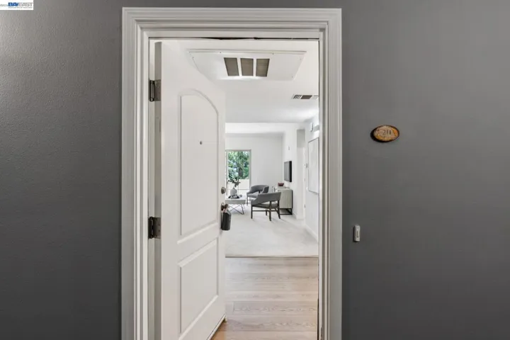 1315 Alma Ave 211, Walnut Creek, California 94596