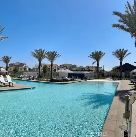 5956 Altyn Drive, Eastvale, California 92880