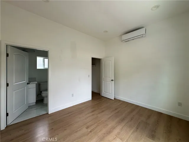 1231 Oak Street, Santa Ana, California 92707