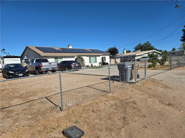 10387 Portland, Hesperia, California 92345