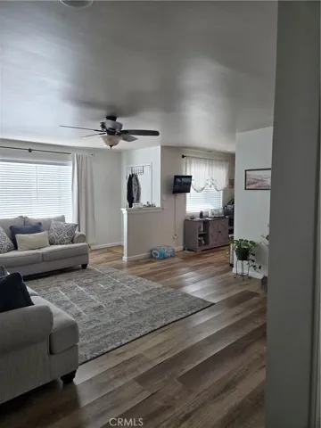 10387 Portland, Hesperia, California 92345