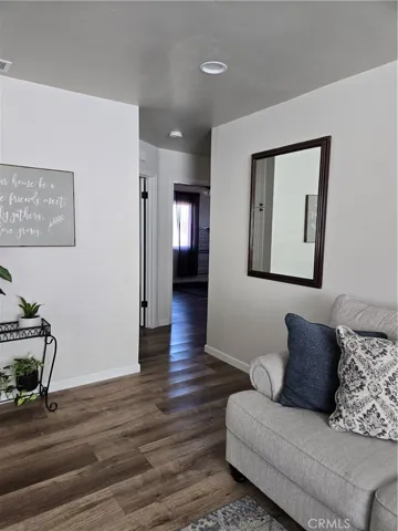 10387 Portland, Hesperia, California 92345
