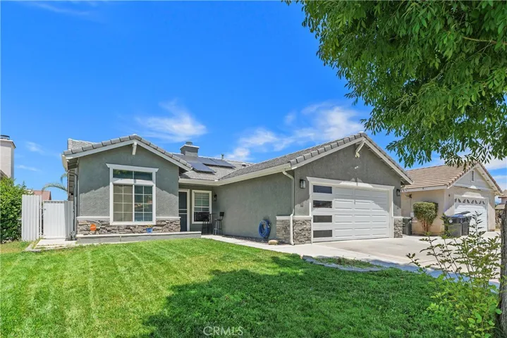 2916 Hampton, Hemet, California 92545