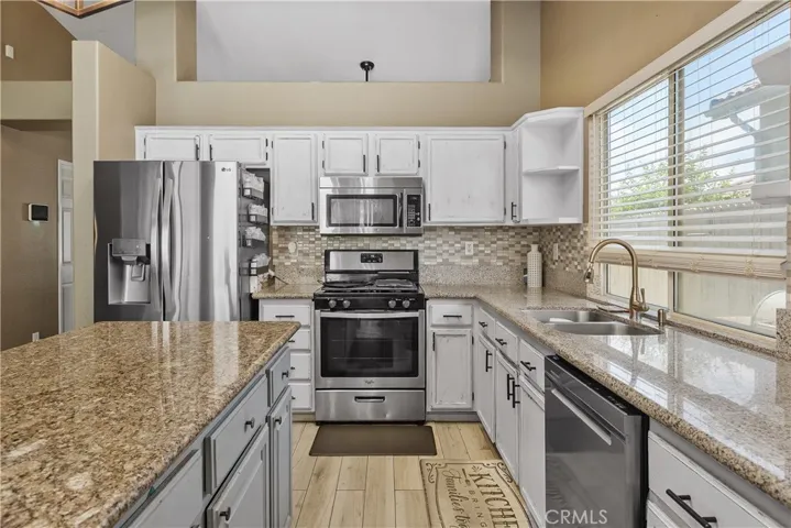 2916 Hampton, Hemet, California 92545