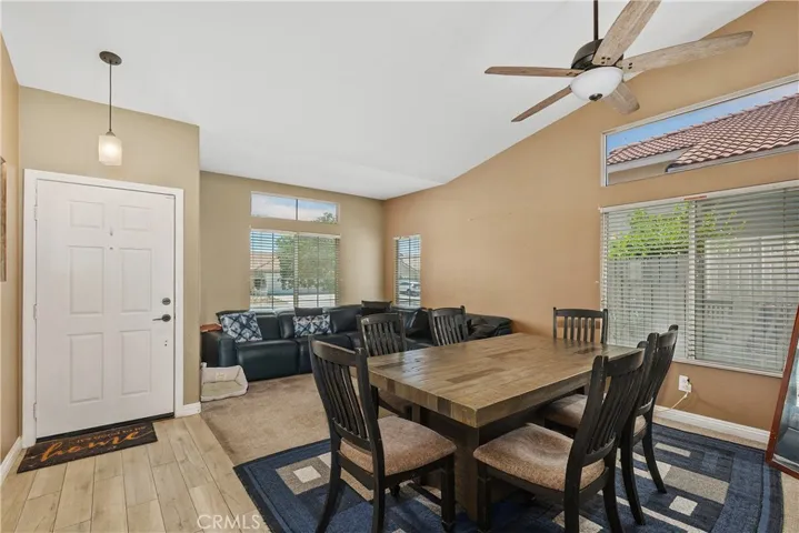 2916 Hampton, Hemet, California 92545