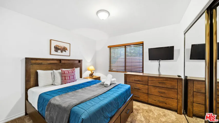 416 Mountainaire Lane, Big Bear, California 92315