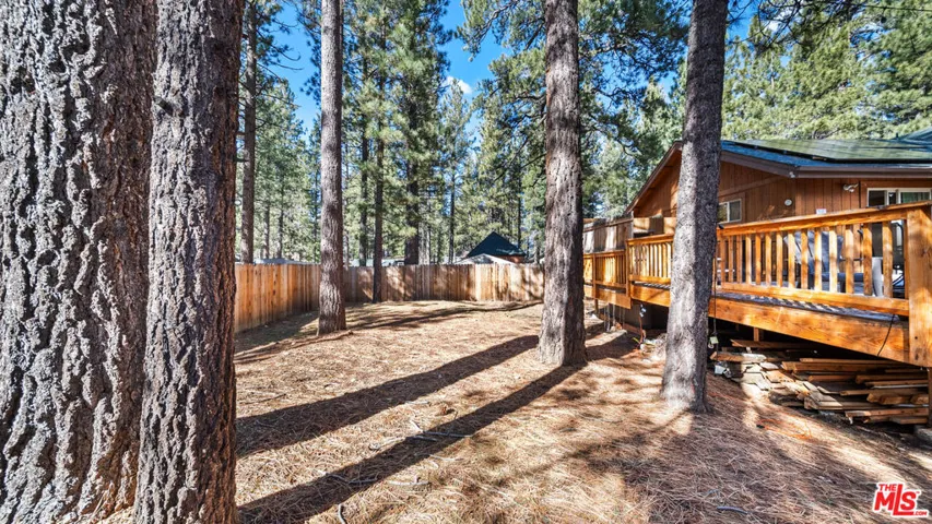 416 Mountainaire Lane, Big Bear, California 92315