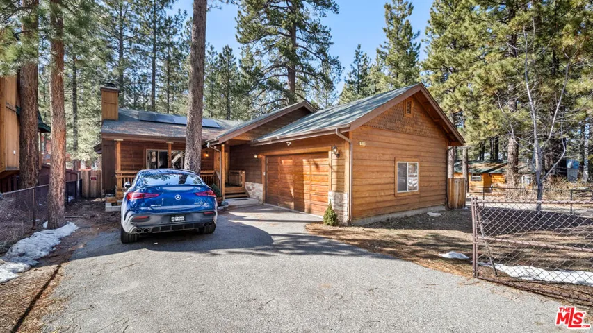 416 Mountainaire Lane, Big Bear, California 92315