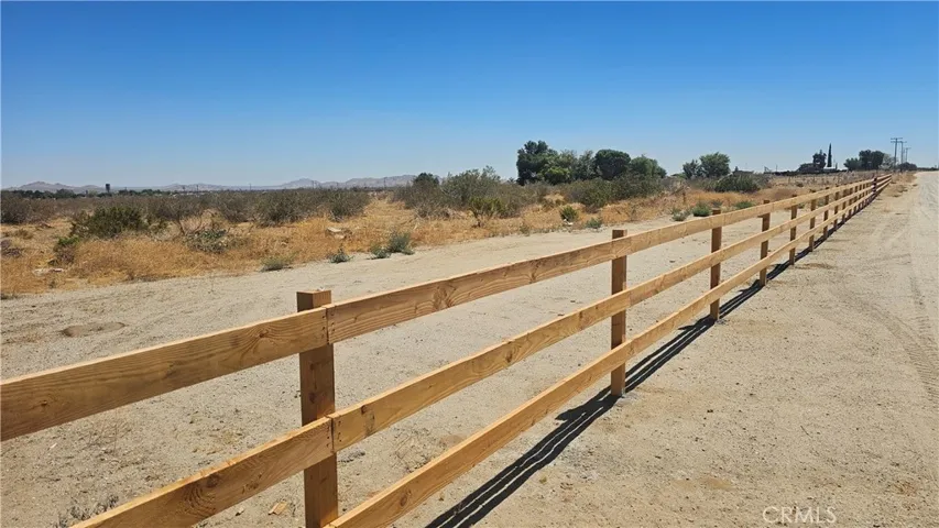 0 T6, Sun Village, California 93543