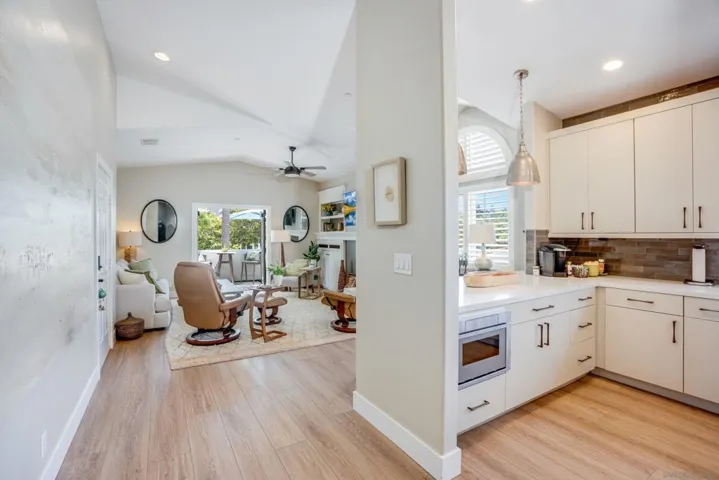 254 C Ave, Coronado, California 92118