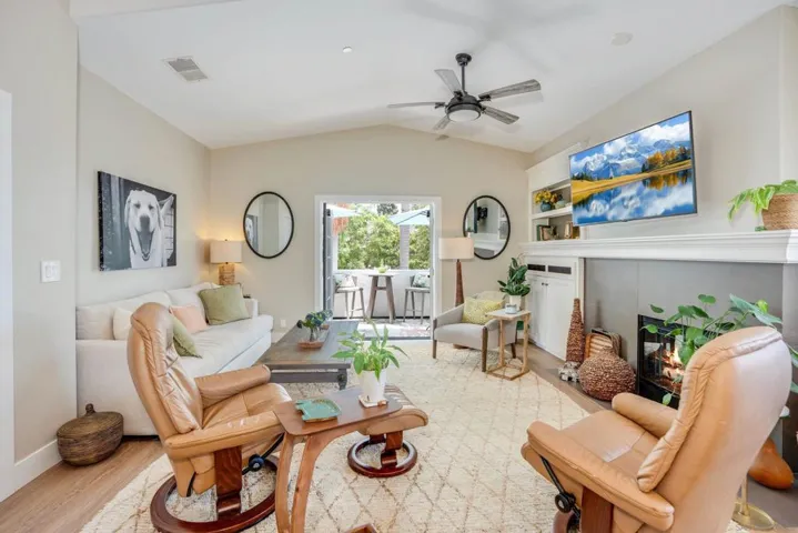 254 C Ave, Coronado, California 92118